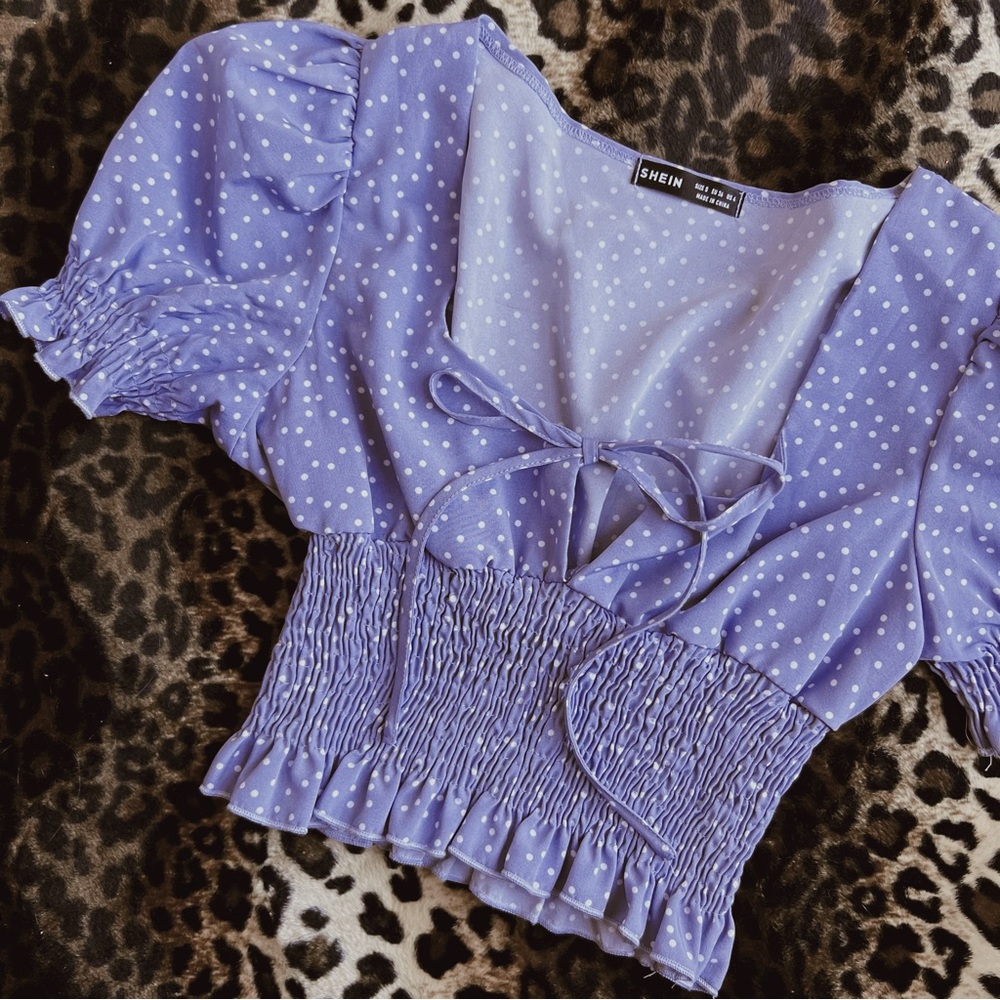 2/$15💖Shein Polka Dot Lilac / Lavender Cinched Blouse